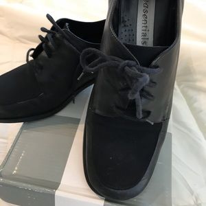 Black low heeled Ladies Loafer